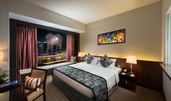 NYE ( Min 2 Nights stay) Peninsula Excelsior Hotel Singapore 