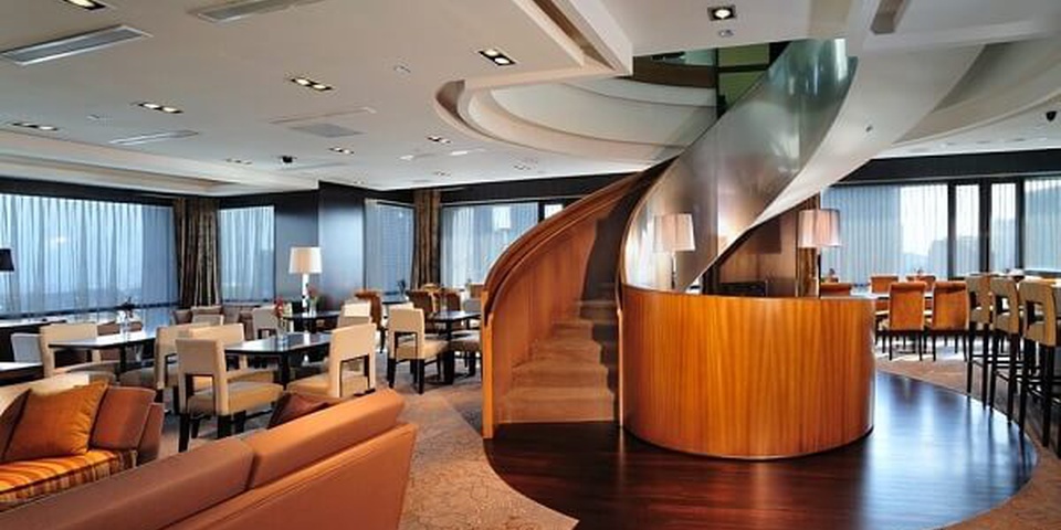 Book Early Peninsula Excelsior Hotel Singapore 